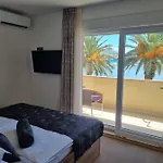 & Toni 4* Stobreč