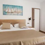 & Toni 4* Stobreč